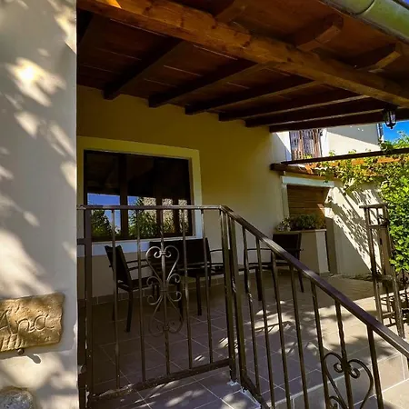 Villa Casa Ana High Speed Starlink Wifi Buzet